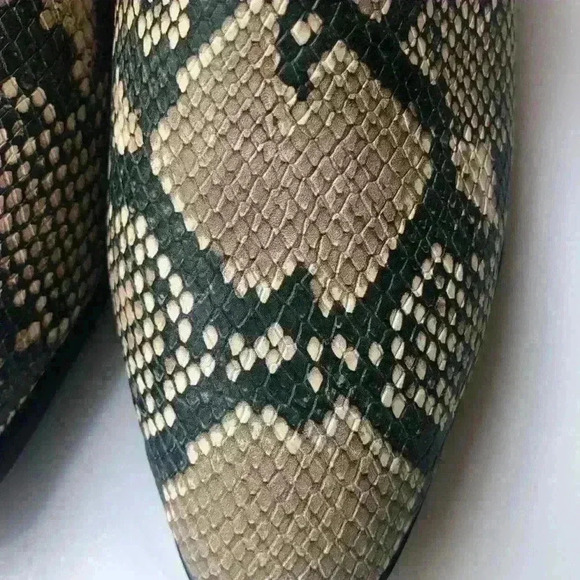 NEW! Steven Madden by Steve Ringer Ankle Bootie - Picture 3 of 8